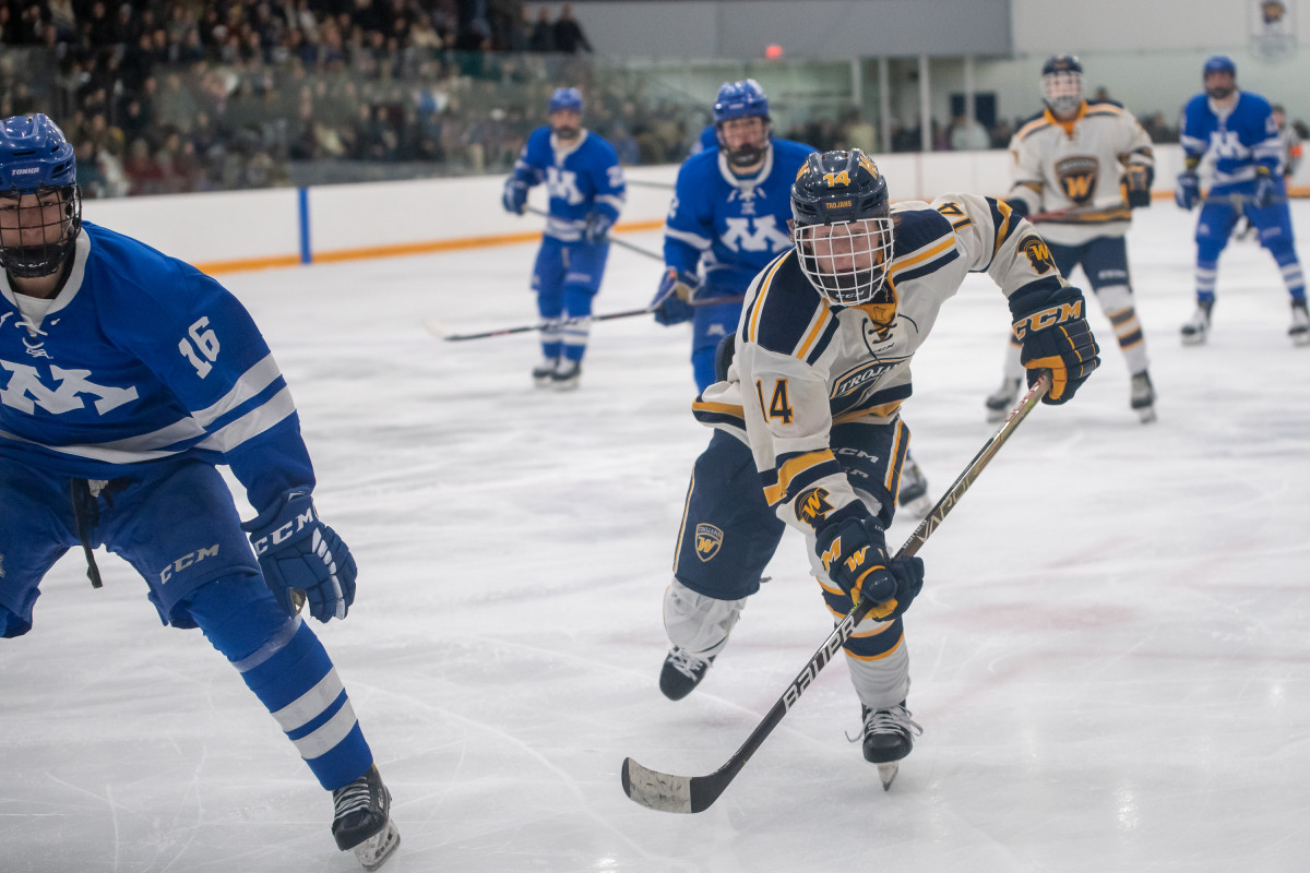 Minnetonka vs Wayzata Feb2-23 Earl Ebensteiner43